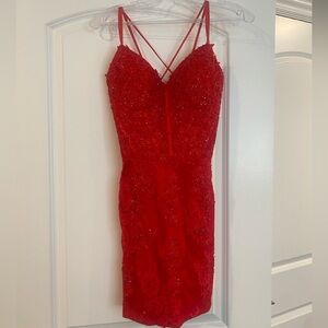 ASHLEY LAUREN Red homecoming short dress